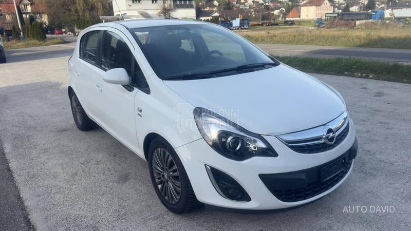 Opel Corsa D 1.4B SVAJCARSKA
