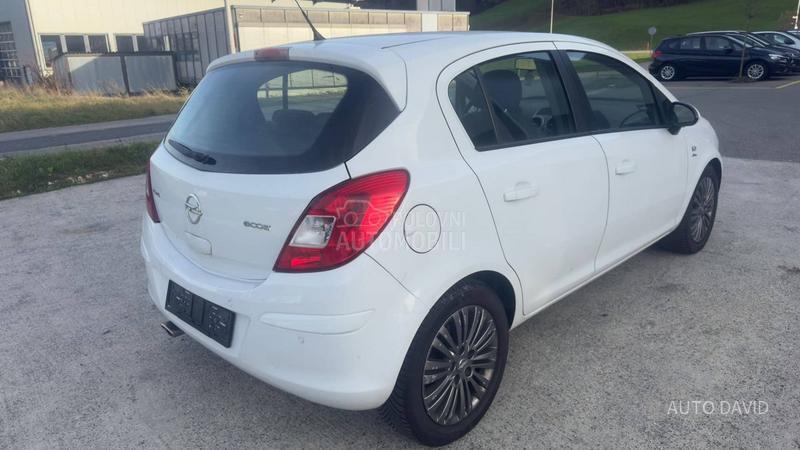 Opel Corsa D 1.4B SVAJCARSKA