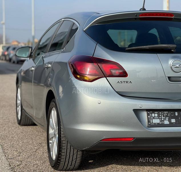 Opel Astra J 1.7 CDTI