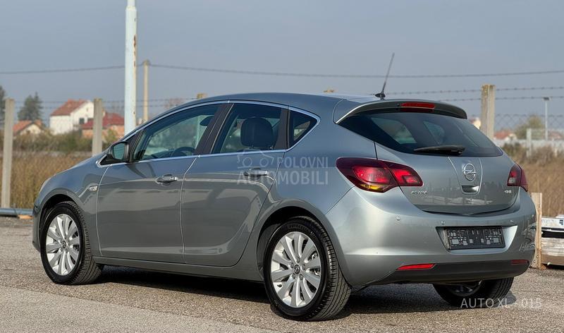 Opel Astra J 1.7 CDTI