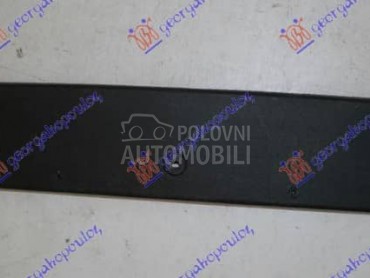 drZAC TABLICE PLASTICNI za Hyundai i20 od 2012. do 2014. god.