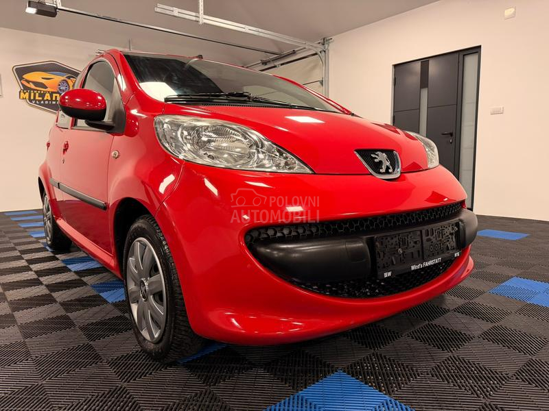 Peugeot 107 1.0 SPORTLINE KAONO