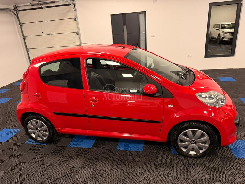 Peugeot 107 1.0 SPORTLINE KAONO