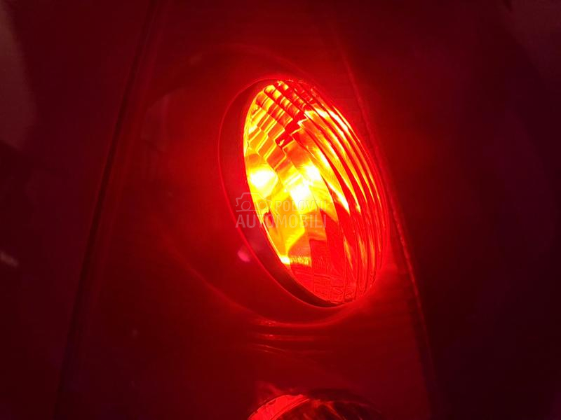 Peugeot 107 1.0 SPORTLINE KAONO