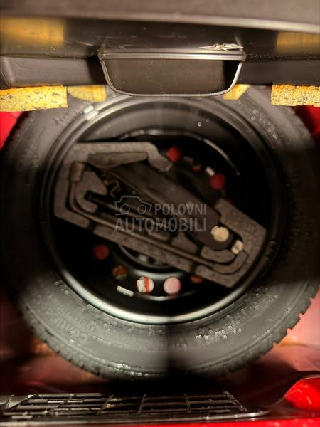 Peugeot 107 1.0 SPORTLINE KAONO