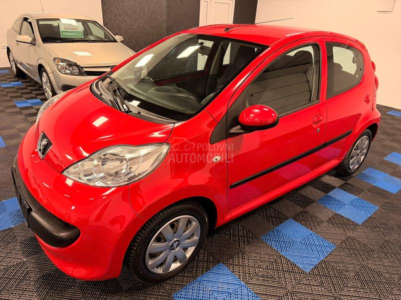 Peugeot 107 1.0 SPORTLINE KAONO
