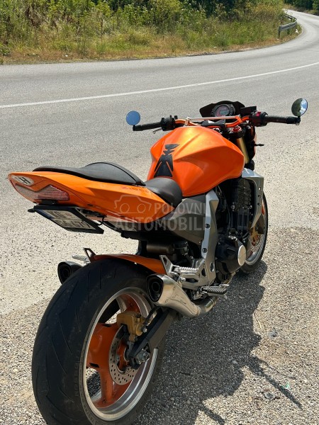Kawasaki z1000
