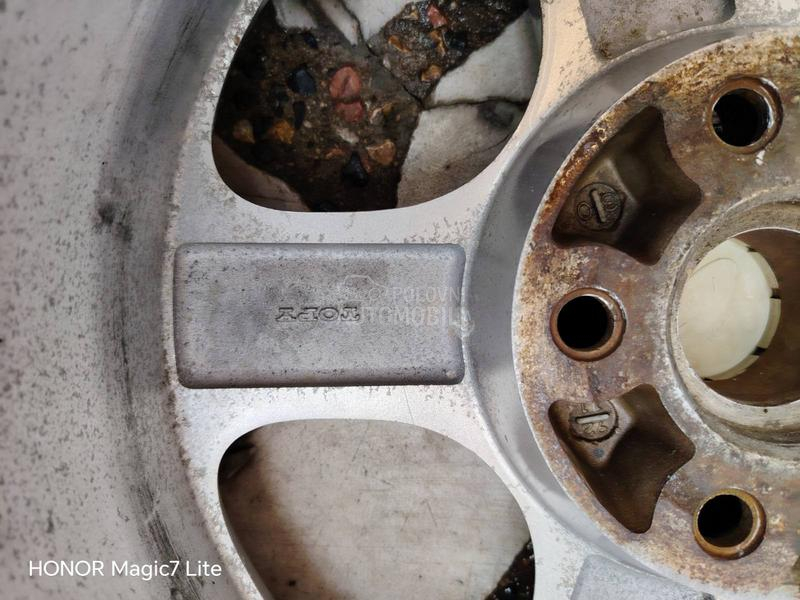 Aluminijumske felne menjam 16" 5 x 114.3