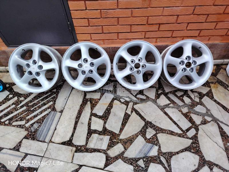 Aluminijumske felne menjam 16" 5 x 114.3