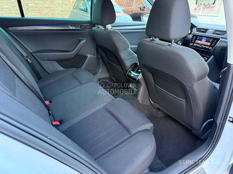 Škoda Superb 2.0 TDI/DSG/BUSINESS
