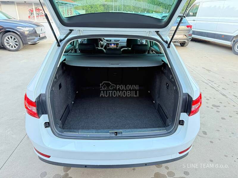 Škoda Superb 2.0 TDI/DSG/BUSINESS