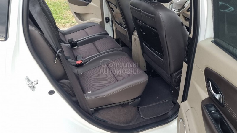 Renault Scenic P.A.N.O.R.A.M.A