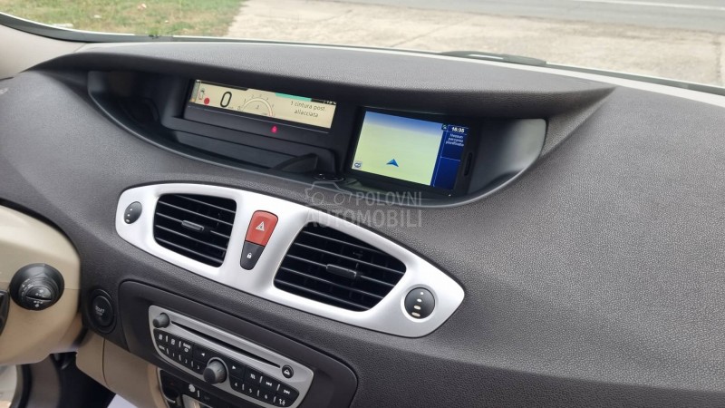 Renault Scenic P.A.N.O.R.A.M.A