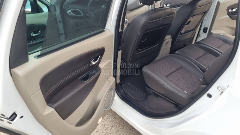 Renault Scenic P.A.N.O.R.A.M.A
