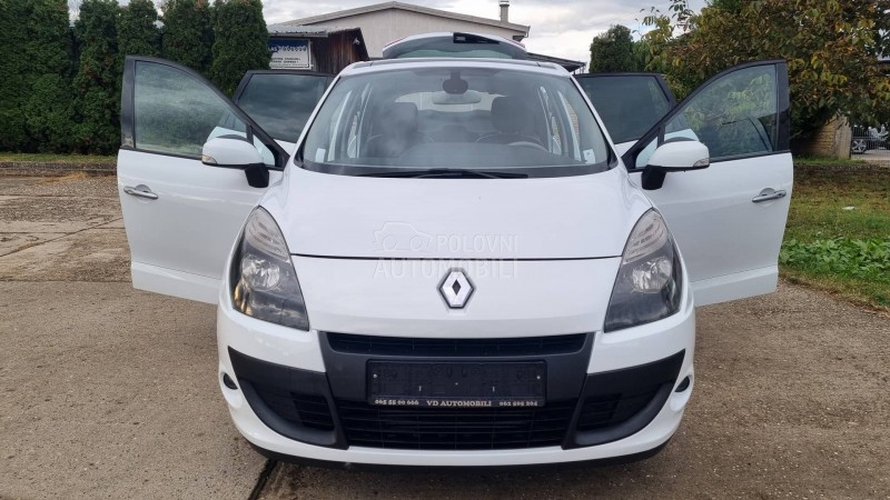 Renault Scenic P.A.N.O.R.A.M.A