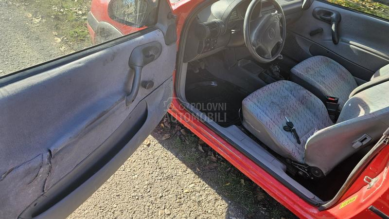 Opel Corsa B 1.2
