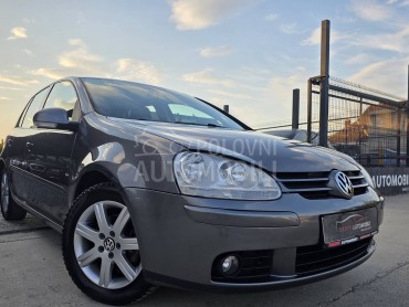 Volkswagen Golf 5 1.4 TSI