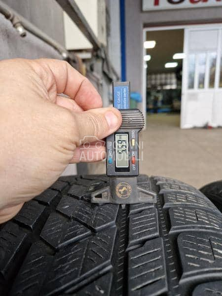 Pirelli 285/45 R21 Zimska