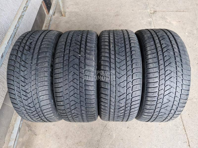Pirelli 285/45 R21 Zimska