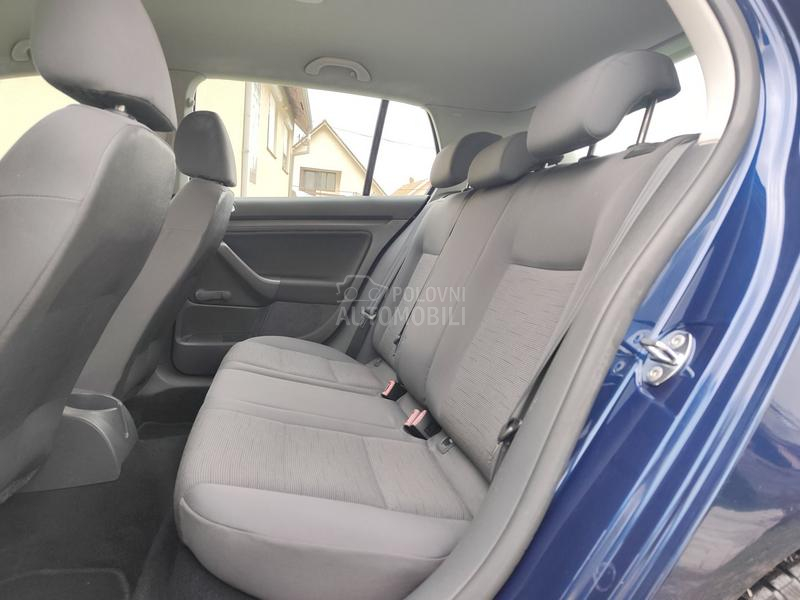 Volkswagen Golf 5 //NOVI SERVISI//