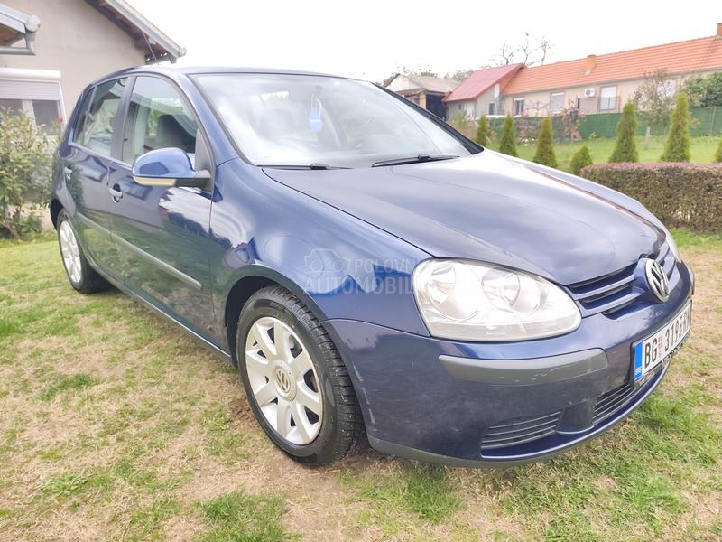 Volkswagen Golf 5 //NOVI SERVISI//