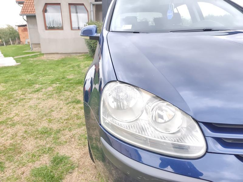 Volkswagen Golf 5 //NOVI SERVISI//