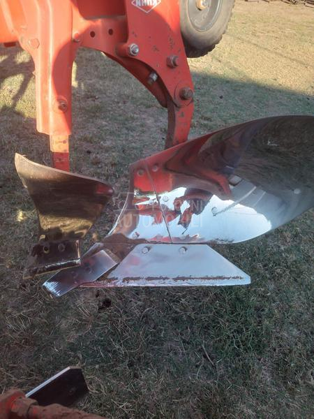 Kuhn Kuhn 122 multimaster