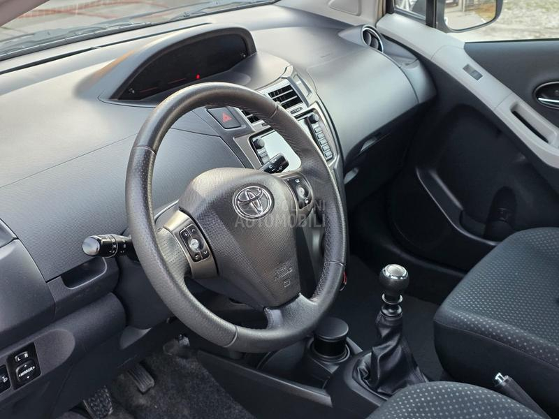 Toyota Yaris 1.33 vvt-i