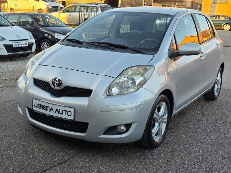 Toyota Yaris 1.33 vvt-i