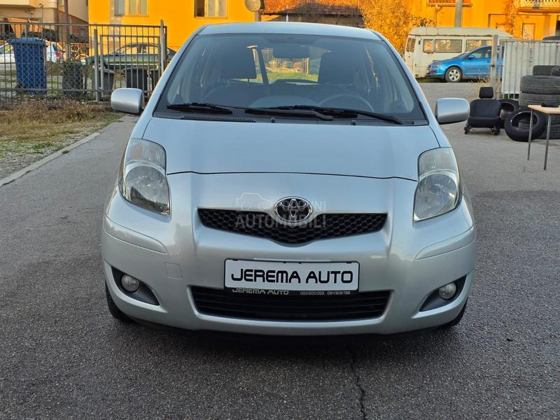 Toyota Yaris 1.33 vvt-i