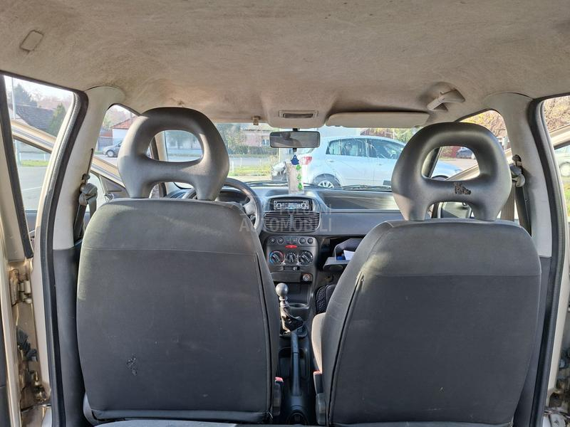 Fiat Punto 1.2 8V