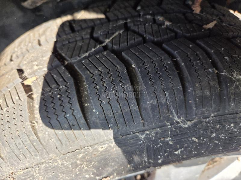 Aluminijumske felne renault sa gumama 16" 5 x 108