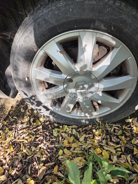 Aluminijumske felne renault sa gumama 16" 5 x 108