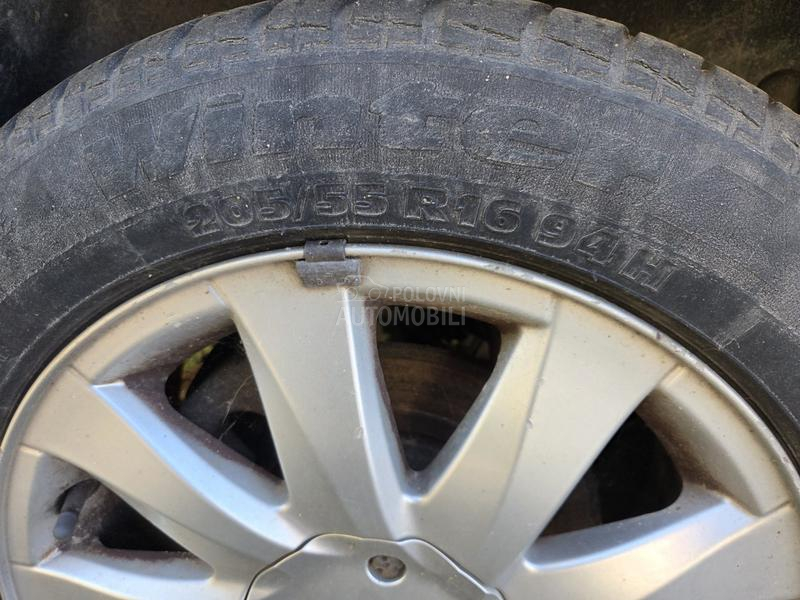 Aluminijumske felne renault sa gumama 16" 5 x 108