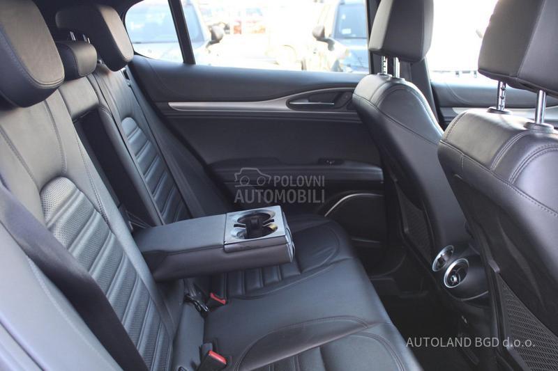 Alfa Romeo Stelvio 2.0 VELOCE Q4 AUT