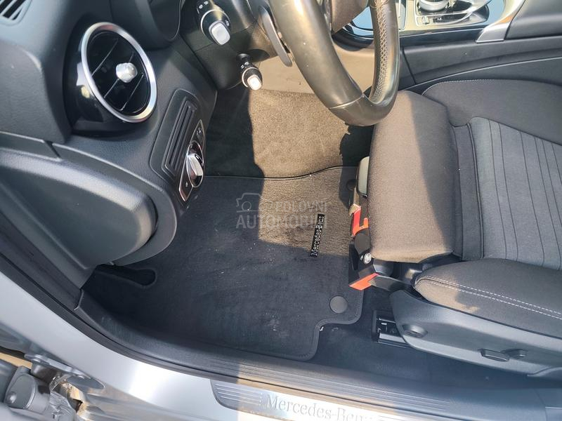 Mercedes Benz C 220 2.2 D BLUETEC