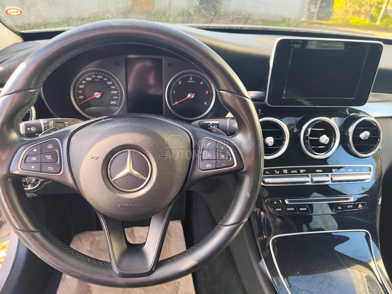Mercedes Benz C 220 2.2 D BLUETEC