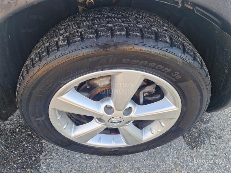 Nissan Qashqai + 2 A K C I J A