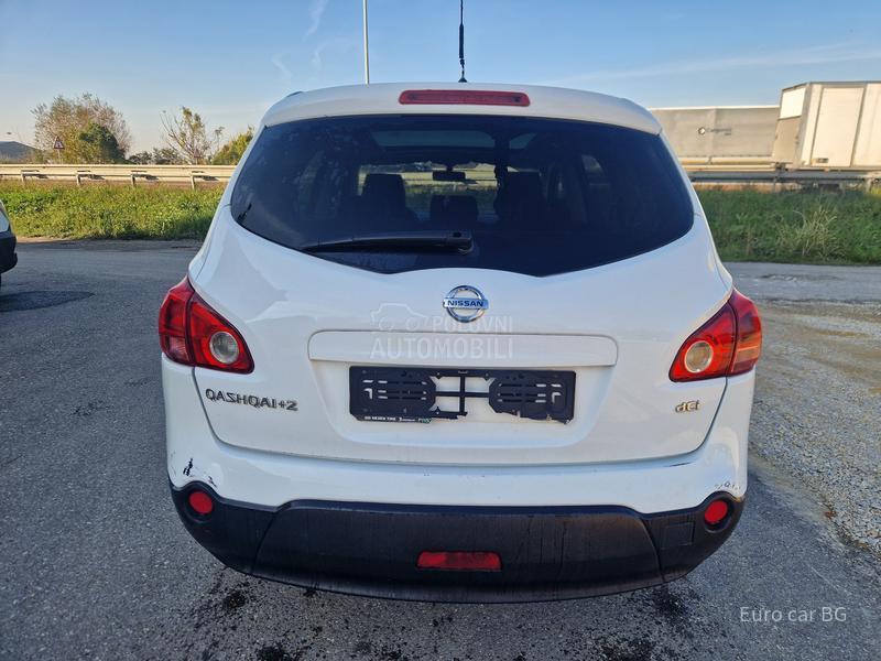 Nissan Qashqai + 2 A K C I J A