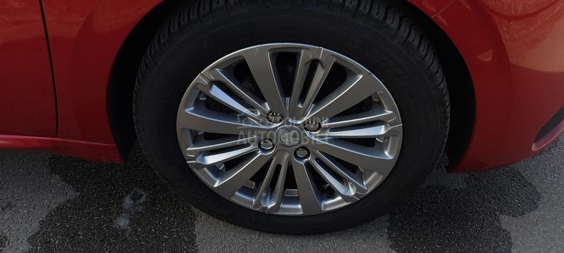 Peugeot 208 1.6hdi Exklusiv