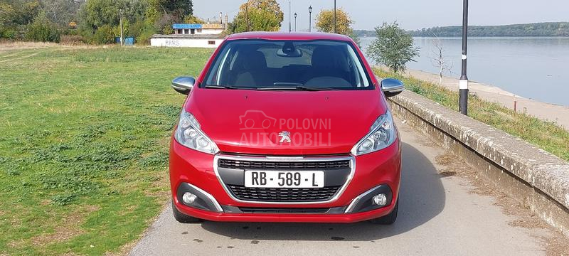 Peugeot 208 1.6hdi Exklusiv