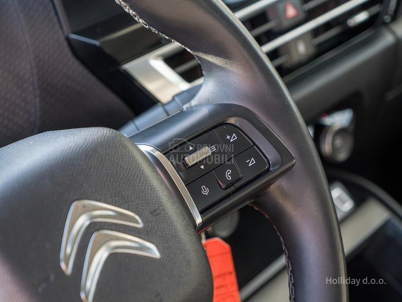 Citroen C4 1.2PureTechHeadUp