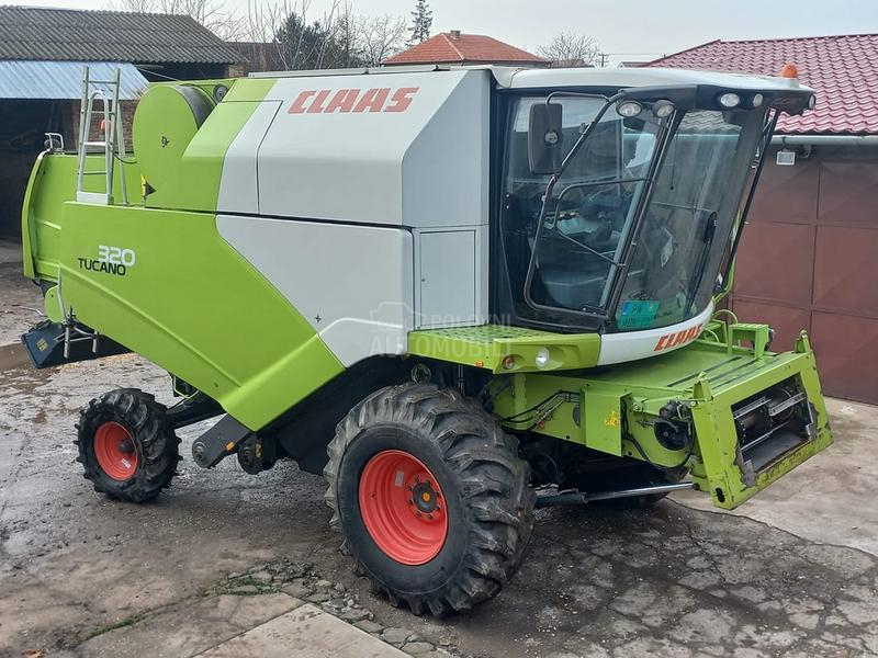 Claas Tucano 320