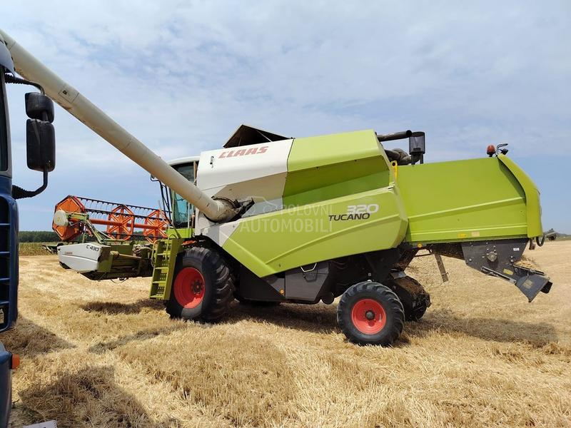 Claas Tucano 320