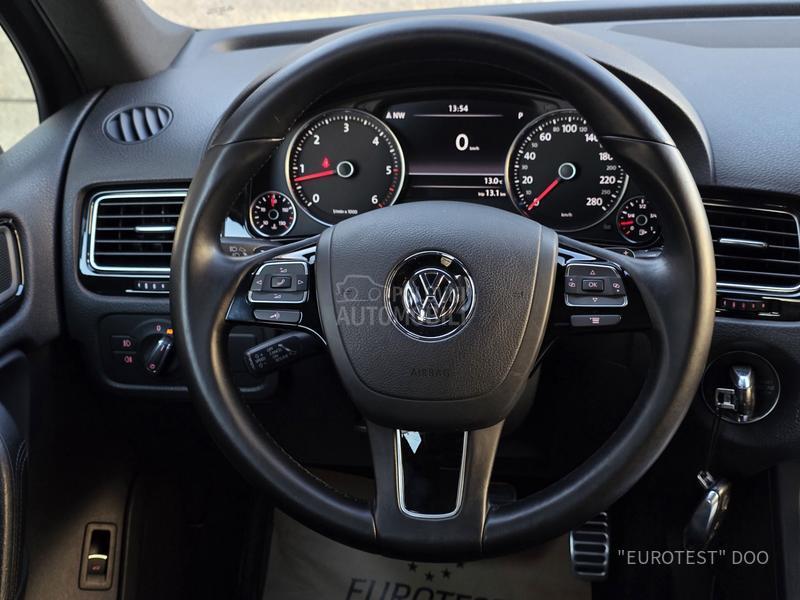 Volkswagen Touareg 3.0 TDI