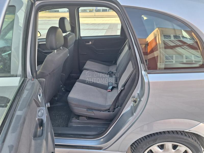 Opel Meriva 1.6