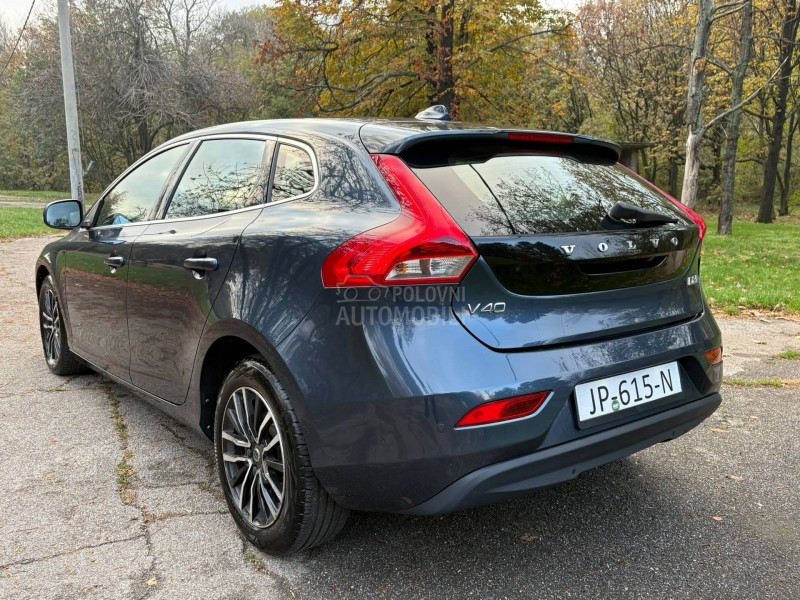 Volvo V40 2.0d D2 pano kož