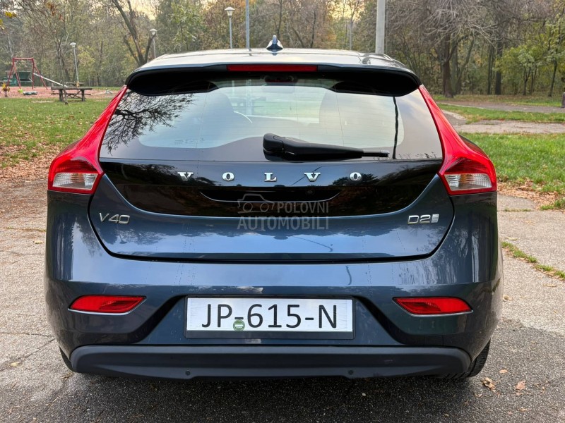 Volvo V40 2.0d D2 pano kož