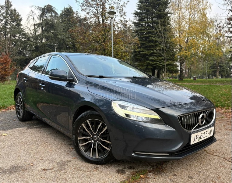 Volvo V40 2.0d D2 pano kož