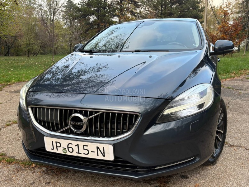 Volvo V40 2.0d D2 pano kož
